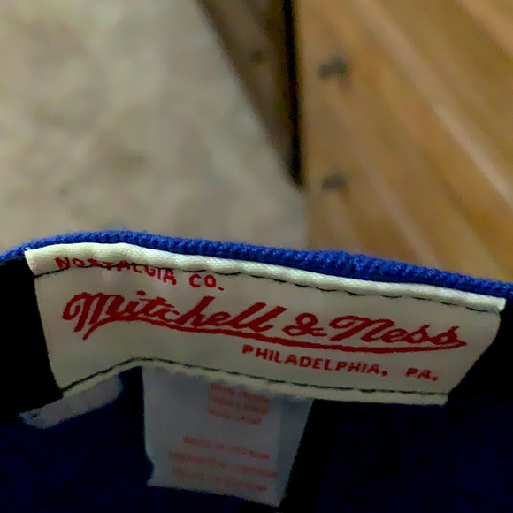 Mitchell & Ness Golden State Warriors (Steph Curry x Lebron James) champ hat - Picture 4 of 5